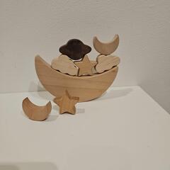 知育玩具　幼児　赤ちゃん　おもちゃ