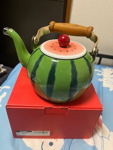 フルーツ倶楽部のスイカケトル