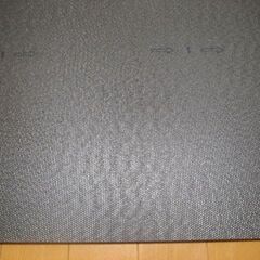 日本製タイルカーペット厚み6.5㎜・1枚２００円・在庫３２枚（１４９０）未使用品の画像