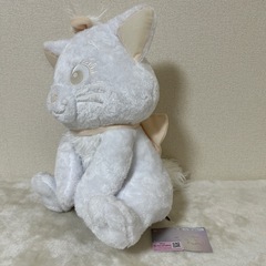 Disneyマリー【MD】100thプラチナホワイト超BIG ぬいぐるみ(新品)の画像