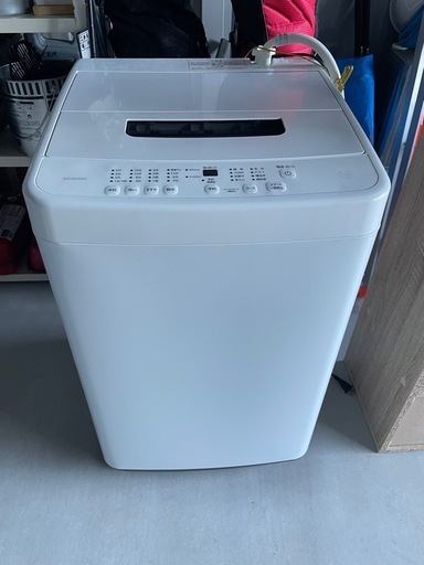 アイリスオーヤマ　洗濯機　5kg ホワイト