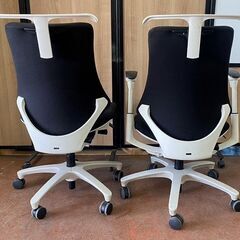 イトーキ　エフチェア　2脚セット　座面高さが調整不可の画像
