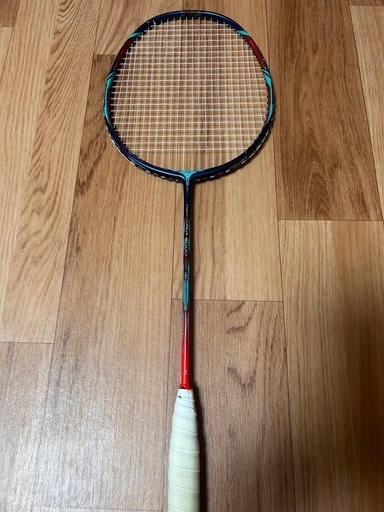 バドミントン日本代表渡辺勇太使用ラケット※修理済みラケット※少し値下げしました