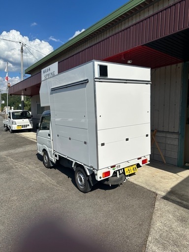 キッチンカーシェルBOX