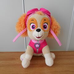 ★綺麗です★　パウパトロール　スカイ　ぬいぐるみ