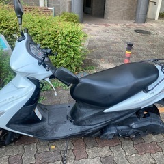 スズキ　アドレスv125s 　