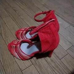 最終値下げ‼️💛近日中のやり取りが無ければ姪っ子に譲る為、出品停止させて頂きますがご理解下さいませ💛　ZARA　流行りの珍しいメッシュピンヒールサンダル　中古　傷有りな為、格安出品です。　の画像