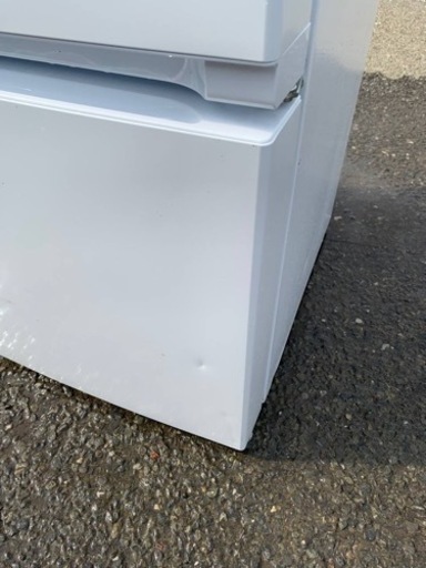 ワールプールジャパン　ノンフロン冷凍冷蔵庫　YRZ-F150