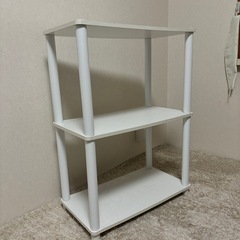 【美品】腰の高さがちょうどいい⭐️白い３段ラック🤍‎