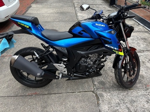 22年式 GSX-S 低走行