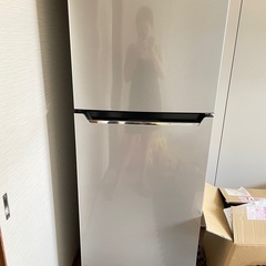 Hisense 2ドア冷凍冷蔵庫　HR-B2301