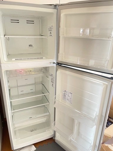 Hisense 2ドア冷凍冷蔵庫　HR-B2301