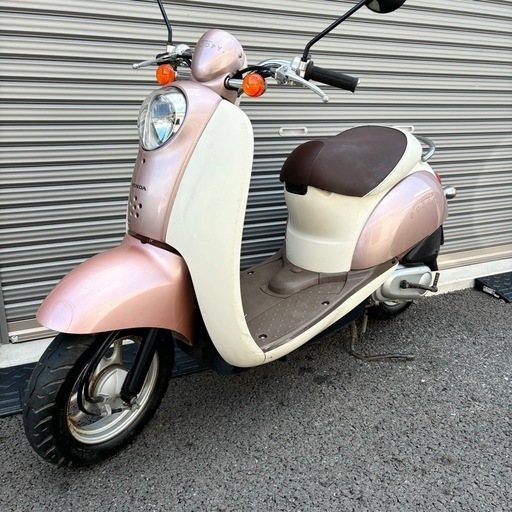 2895.お洒落可愛い　スクーピー　バッテリー、ミラー新品　千葉県柏市　即日配送、自走引き取りも可能