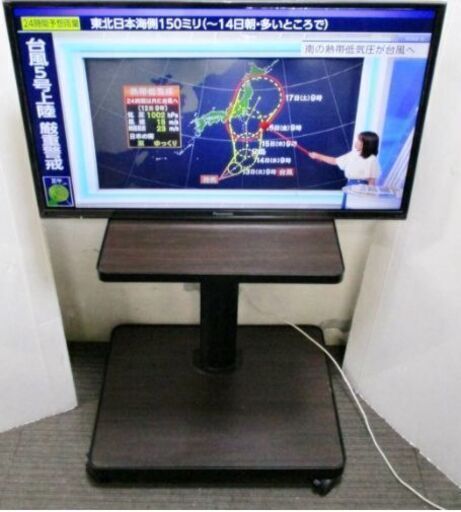 Panasonic　32型　液晶テレビ　TH-32F300　動作良好　テレビ台付き　VIEAR　32インチ　省スペース　パナソニック
