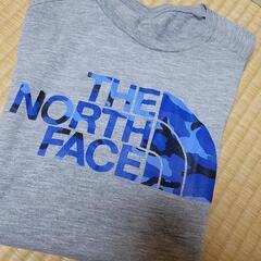 ノースフェイスロング長Tシャツ