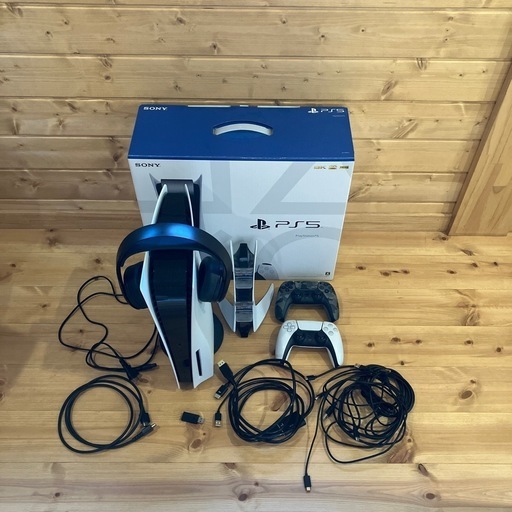 ＊引き取り限定　
PS5 CFI-1100A01