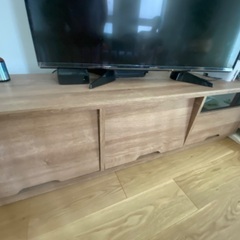 テレビボード