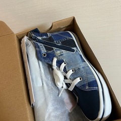 新品未使用 VANS バンズスニーカーの画像