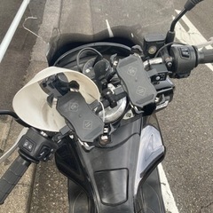 　PCX125 JF28 走行距離43000km 転倒傷あり　自賠責令和9年まで有の画像