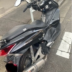 　PCX125 JF28 走行距離43000km 転倒傷あり　自賠責令和9年まで有の画像