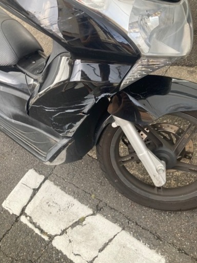 　PCX125 JF28 走行距離43000km 転倒傷あり　自賠責令和9年まで有