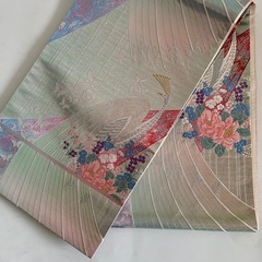 帯 正絹 玉虫色文様 着物 孔雀花蝶文 金銀糸 ピンク系　帯　成...