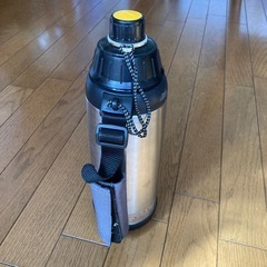 ステンレス水筒の画像