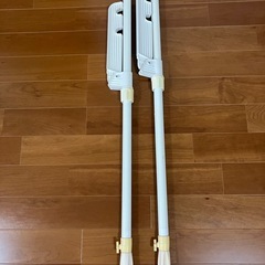 窓枠洗濯物干し　竿受けのみの画像