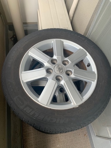 スタッドレスタイヤ