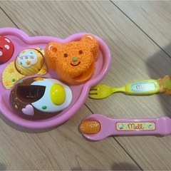 メルちゃんランチ　おもちゃ