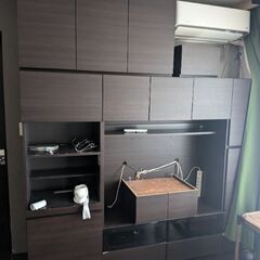 【あげます】壁面家具（テレビボード、収納デスク）