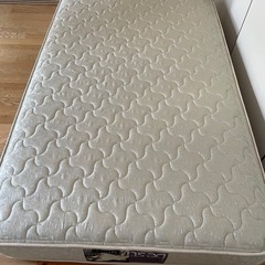 セミダブルマットレス
