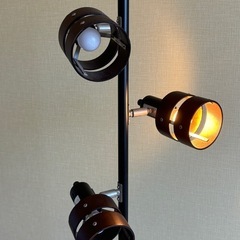 決まりました　スタンドライト 3灯の画像