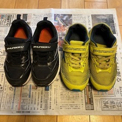 瞬足　運動靴　21cm 21.5cmの画像