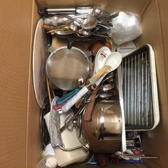 鍋、フライパン、キッチン用品（金属）買取ります！