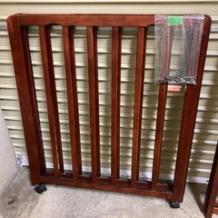 ハピネス　ベビーベッドの画像