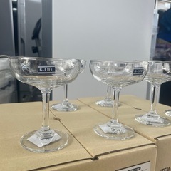 新品未使用　1箱500円 ベーシックシャンパングラス 135ml 30個の画像