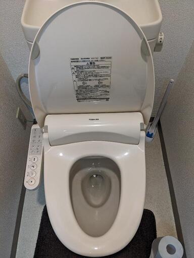 急募です。ウォシュレットの引取をお願いします。SCST161