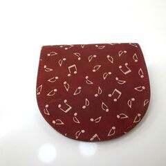 143/608 印傳屋 印伝屋 二つ折り 財布 音符
