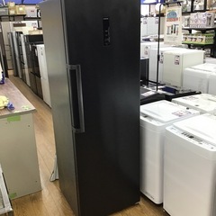#B-56【ご来店頂ける方限定】アイリスオーヤマの冷凍庫です