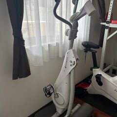 ROOMFIT エアロバイク立ち漕ぎ 3変形（フォットネスバイク）の画像