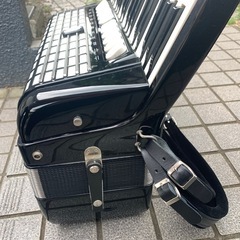 アコーディオン楽器
の画像