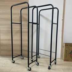 タイヤラック