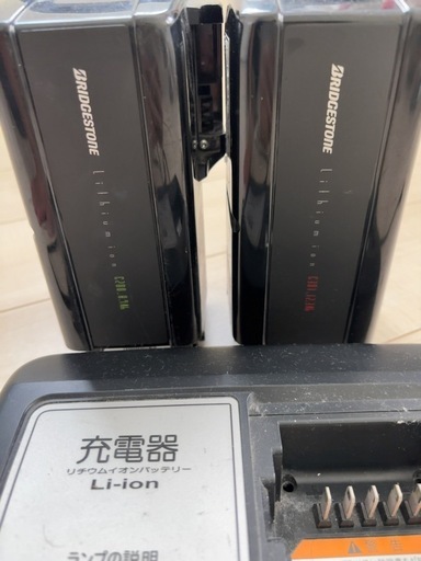 電動自転車バッテリー