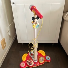 ミッキーマウスのマイクスタンドの画像