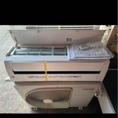 4キロエアコン　1台在庫あり　14畳から16畳用