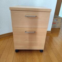 キャスター付き引き出しの画像