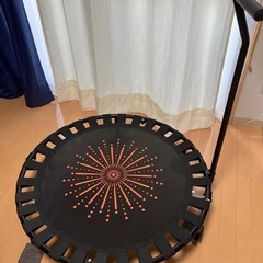 ハンドル付トランポリン