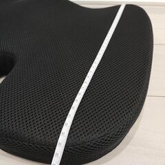 クッション 低反発 座布団 椅子 腰痛 クッション オフィス 車用 自宅用 座り心地抜群の画像