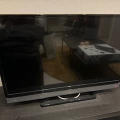 32型液晶テレビ